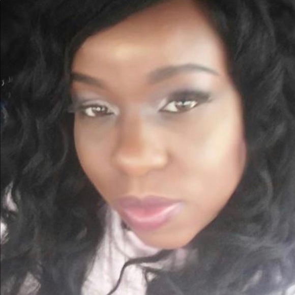 Meet your Posher, Mae - Picture 6 of 6